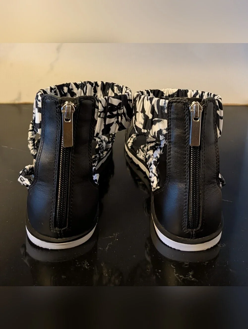 Sorel Women's Ella II Ankle Strap Sandals Size 9.5 Used Exc